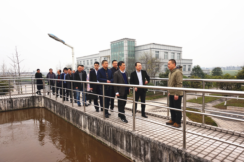 國家、省、市發(fā)改委調(diào)研組到杰陽排水公司進行成本調(diào)研